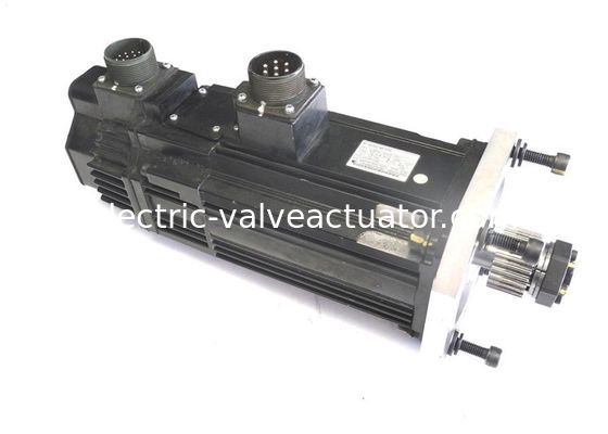 Хорошая цена. YASKAWA SGMSH-20A2A-YR21 SERVO MOTOR UTSAE-B17BB4 Internal ENCODER 17 bit онлайн