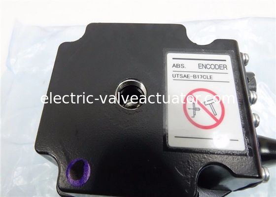 Хорошая цена. YASKAWA ENCODER Absolute 17 bit - UTSAE-B17CLE Coupled with couplings for motor онлайн