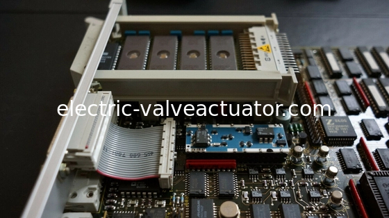 Хорошая цена. SIEMENS PT20M Panelboard 6DD1606-1AD0 250A 208Y/120V онлайн
