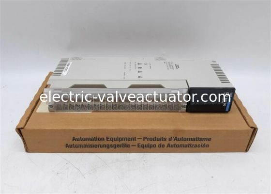Хорошая цена. SCHNEIDER AUTOMATION Modicon Quantum PLC Module 140DDI84100 INPUT MODULE REV. 11,00 Вт онлайн