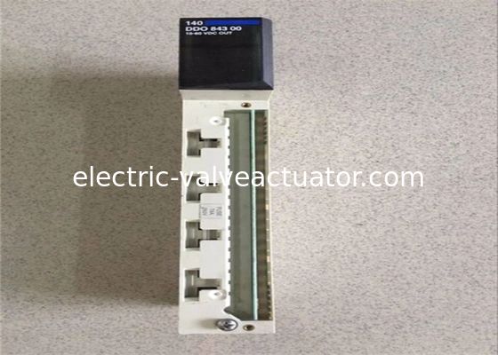 Хорошая цена. Модуль вывода постоянного тока Schneider 140DDO84300 Modicon Quantum PLC 100% новый оригинальный онлайн