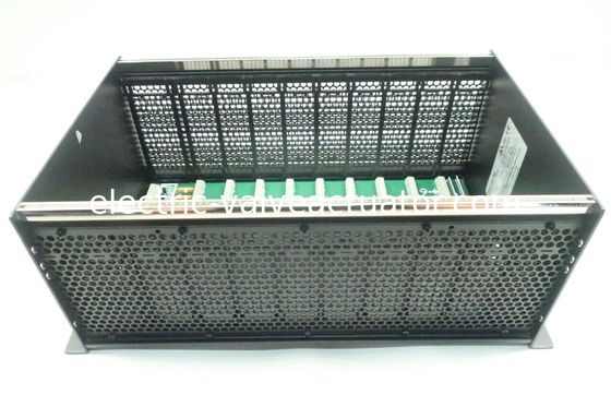 Хорошая цена. СЕРИЯ ШКАФА PLC GE FANUC IC697CHS790 90-70 9 МОДУЛЕЙ I/O СЛОТОВ онлайн