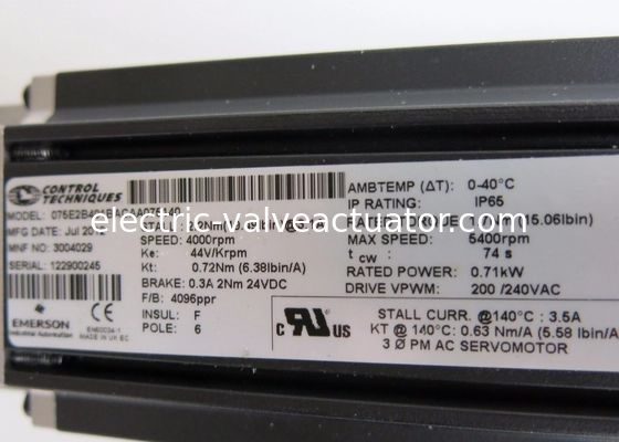 Хорошая цена. 075E2B401BACAA075140 Servo Motor FM 75 MM Frame Size 220 VAC Standard Peak Torque онлайн
