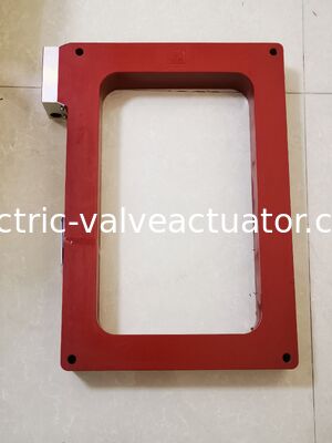 Хорошая цена. Трансформатор тока ABB LMBF-0.5/300X500 с номинальным напряжением 0.72/3 кВ для низковольтных систем распределения питания и применений в области электроизмерений онлайн